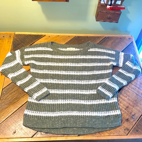 Sexy Fall Winter Sweater bundle size XS - Picture 2 of 11